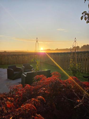 Зручності, The Cairn at North Lodge, Rural Guest Suite in Брідженд оф Ліндразен