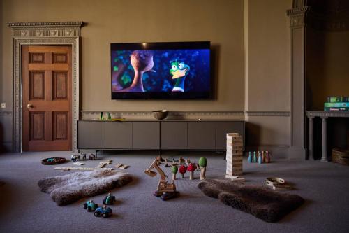 Denton Hall - image 3