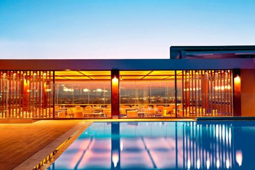 Zeus Wyndham Grand Athens, Atene