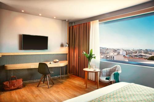 room detail thumbnail 1