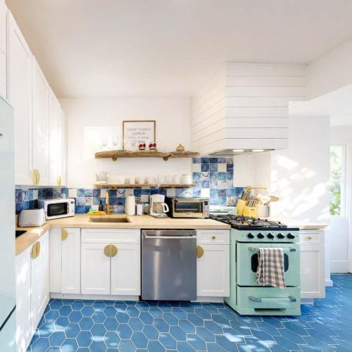 Moreblue in Druid Hills
