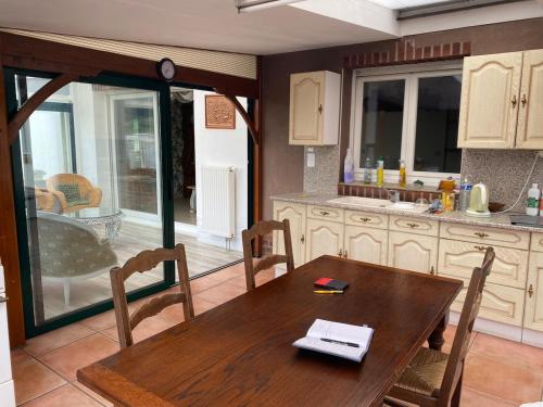 Gîte cozy pour 8 personnes à la campagne dans le Ternois à Fiefs 62 (Gite cozy pour 8 personnes a la campagne dans le Ternois a Fiefs 62) in Fiefs