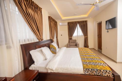Twin City Hotel, Sekondi-Takoradi Ghana in Takoradi