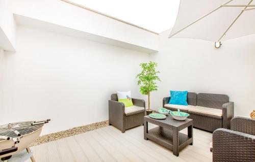 Espinho Beach 4 Stays with Terrace in เอสปินโฮ