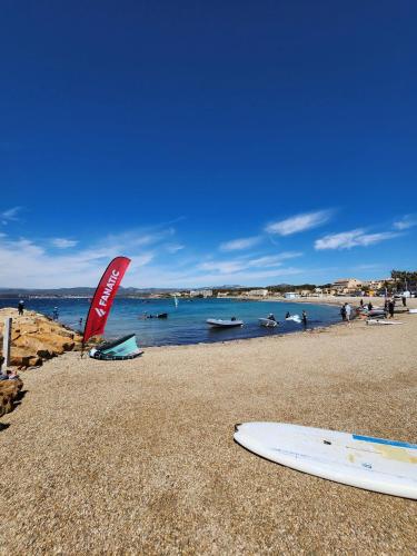 Le Rosalie studio proche de la plage - image 3