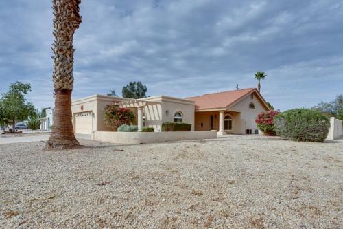 < 1 Mi to Courses! Quiet Golfer's Gem in Sun Lakes in Sun Lakes