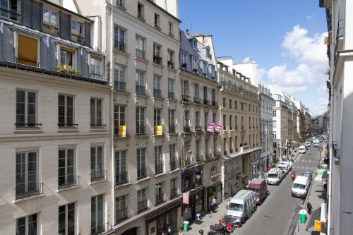 Serenty - 2BR - Le Louvre & Saint Germain - image 10