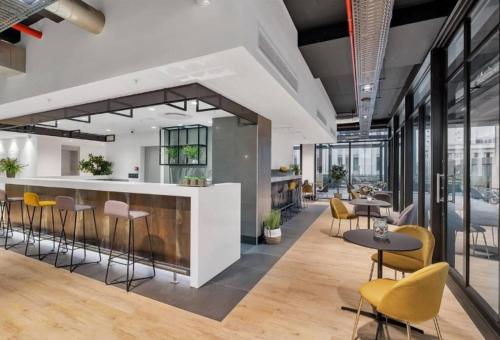 Foreshore Place 1206 - image 12
