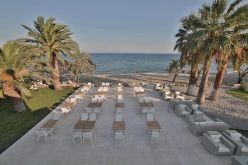 Restaurant, Rawda Resort Hotel Altinoluk in Doyran