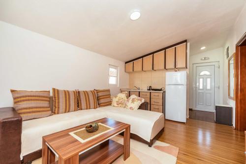 Sea House Apartments