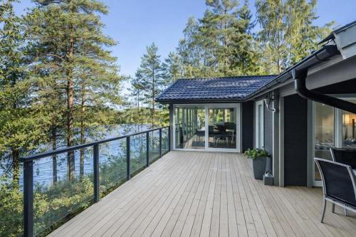 Ferienhaus Ubbaboda - Lake property with its own dock in Ubbaboda