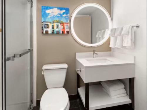 Holiday Inn Express And Suites Washington DC Noma By IHG - image 8