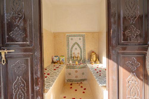 Riad Al Loune - image 2