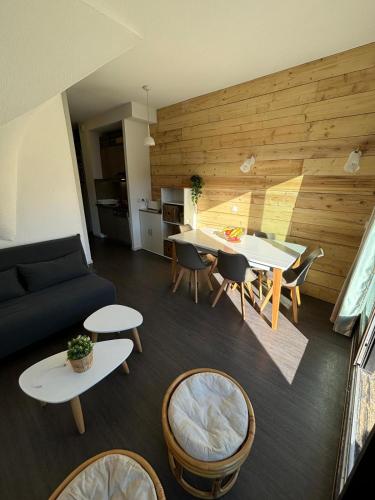 Pied des pistes, piscine, jacuzzi