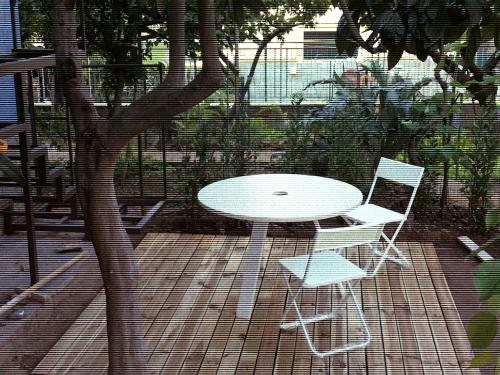 花園, Nice design flat and private garden in 皮耶韋埃馬努埃萊