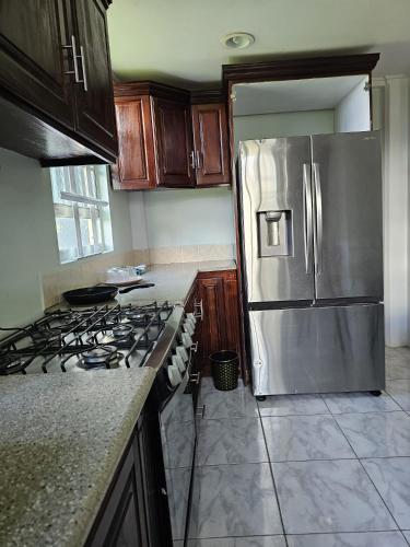Modern 1 Bedroom Apartment Near Roseau in Canefield