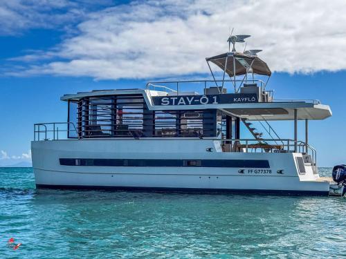 StayO - Floating Villa over Caribbean sea with Spa – khách sạn tại Pointe du Bout