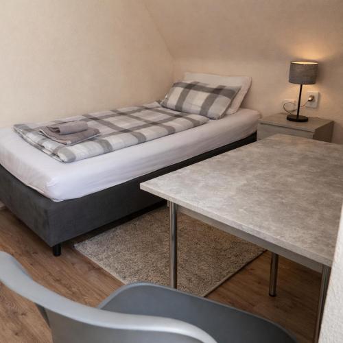 1 twin bed
