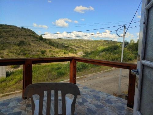 Frente al Río Grande (Frente al Rio Grande) in El Trapiche