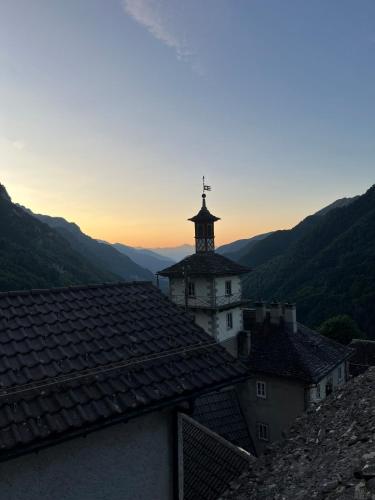 Casa Onsernone in Comologno in Onsernone