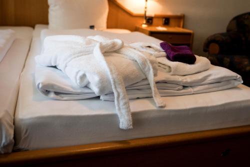 Rock Resort Sankt Andreasberg Stop at Berghotel Sankt Andreasberg to discover the wonders of Sankt Andreasberg. The hotel offers a wide range of amenities and perks to ensure you have a great time. Meeting facilities, restaurant, 