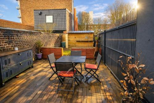 L'escale aux portes de Lille, Jardin, Tout confort - Location saisonnière - La Madeleine