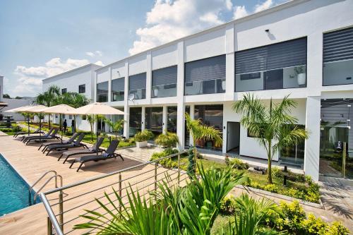 Newport Hotel in Kpong