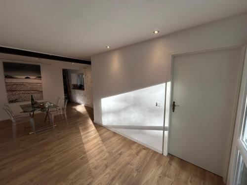 Ferienwohnung absalonart kunstvoll wohnen in Ammeldingen bei Neuerburg