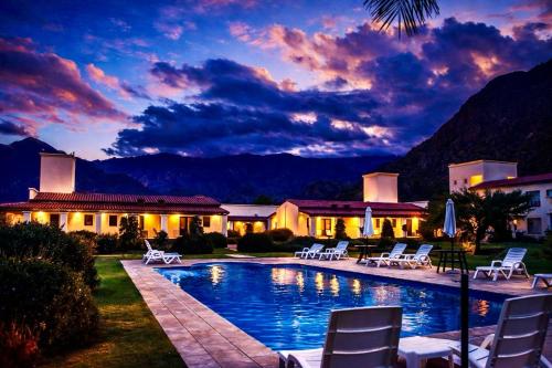 カファジャテ=トロンボン Vinas De Cafayate Wine Resort 3つ星 ホテル ロビー
