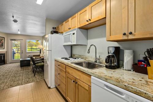 Club Wyndham Grand Lake - image 12