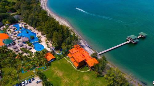 Зовнішній вигляд готелю, La Ensenada Beach Resort in Тела