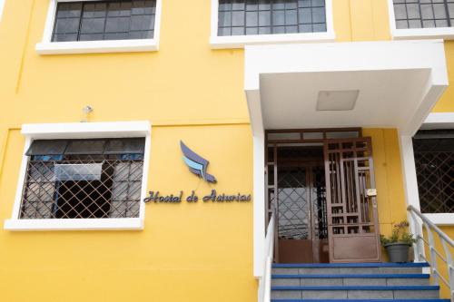 Hostal de Asturias – San Salvador, MA