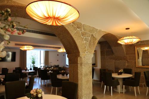 ห้องอาหาร, Hotel Rural Quinta das Quintaes in เปนาฟิลด์