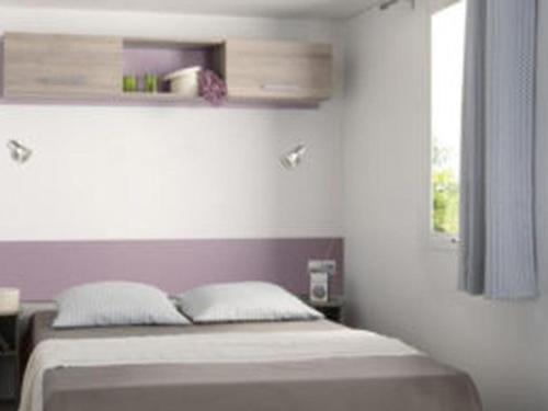 Charmant Mobil-home avec Terrasse pour 5 personnes - API-1-52-1597 in Villecroze ciems