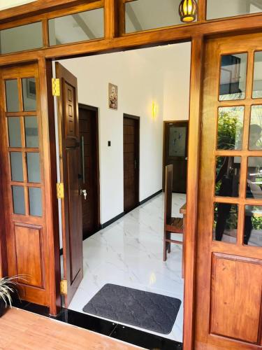 Green Haven Villa - image 2
