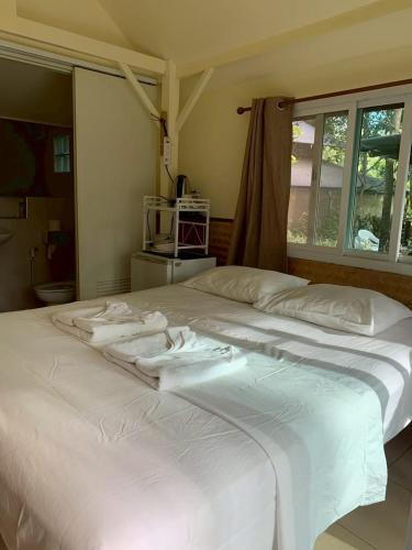 1 queen bed