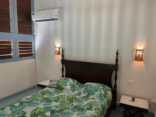 APPARTEMENT LOTUS avec PISCINE et a 3 min de la PLAGE Pointe Marin in Sainte-Anne