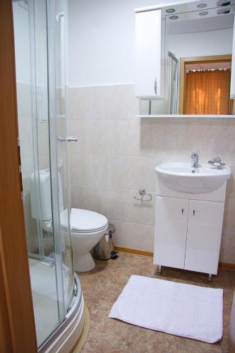 Chagala Hotel Aksai photo 4