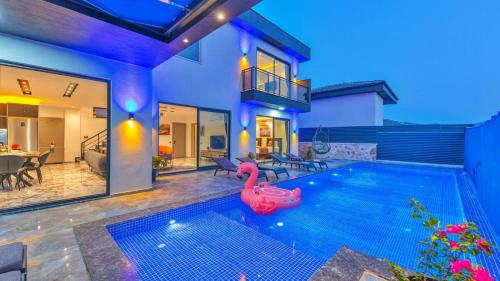 Yeşilköy 3 bedroom secluded villa with private pool hot tub – khách sạn tại Yeşilköy