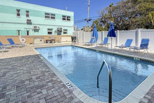 4 - Beach Club At Pass-A-Grille, St Pete Beach