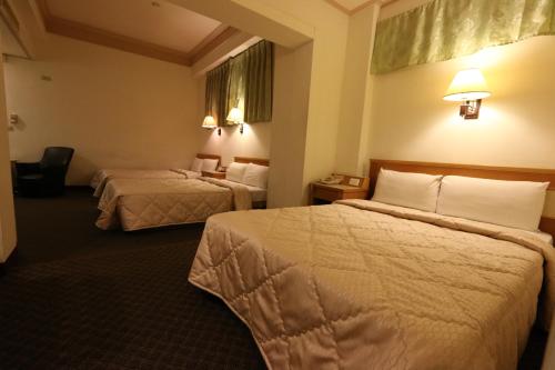 room detail thumbnail 1