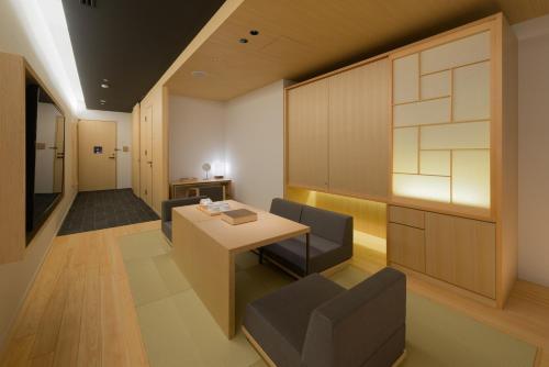 Superior Twin Room with Tatami Area Main-Building