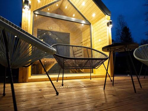 Balkons/terase, Holiday home right on the lake, sauna, jacuzzi in Brodnica Dolna