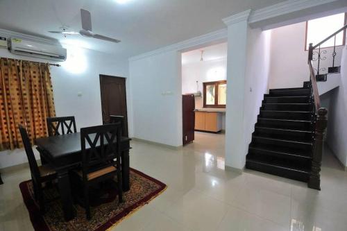 Villa 15, White Square Nirvana