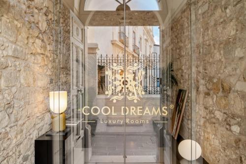 COOL DREAMS Luxury Rooms 3