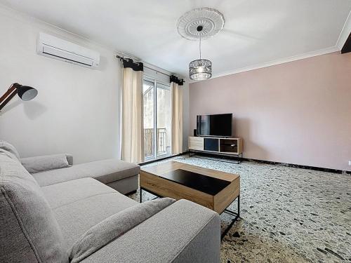 Le Cassayet - Appartement proche des Grands Buffets - Wifi et Climatisation