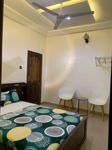 Hôtel Okpèyèmi – khách sạn tại Agblangandan