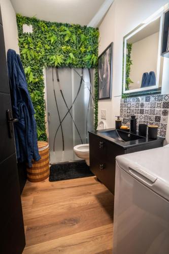 Escapade amoureuse, Love Room avec jacuzzi privé (Escapade amoureuse, Love Room avec jacuzzi prive) in Nozeroy