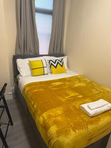 Modern 5-Bed All En-Suite Home – khách sạn tại Newtown