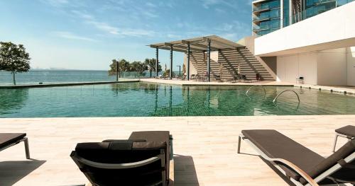 Swimming pool, Island Living in Bluewaters, Close to JBR Beach in Bluewaters Island
